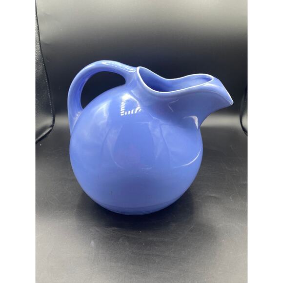 Vintage Pottery Tilted Homer Laughlin Fiesta Water Pitcher Ice Lip Blue American - Picture 3 of 6